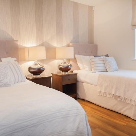 Henge House, Bluestone Apartment Bath Esterno foto