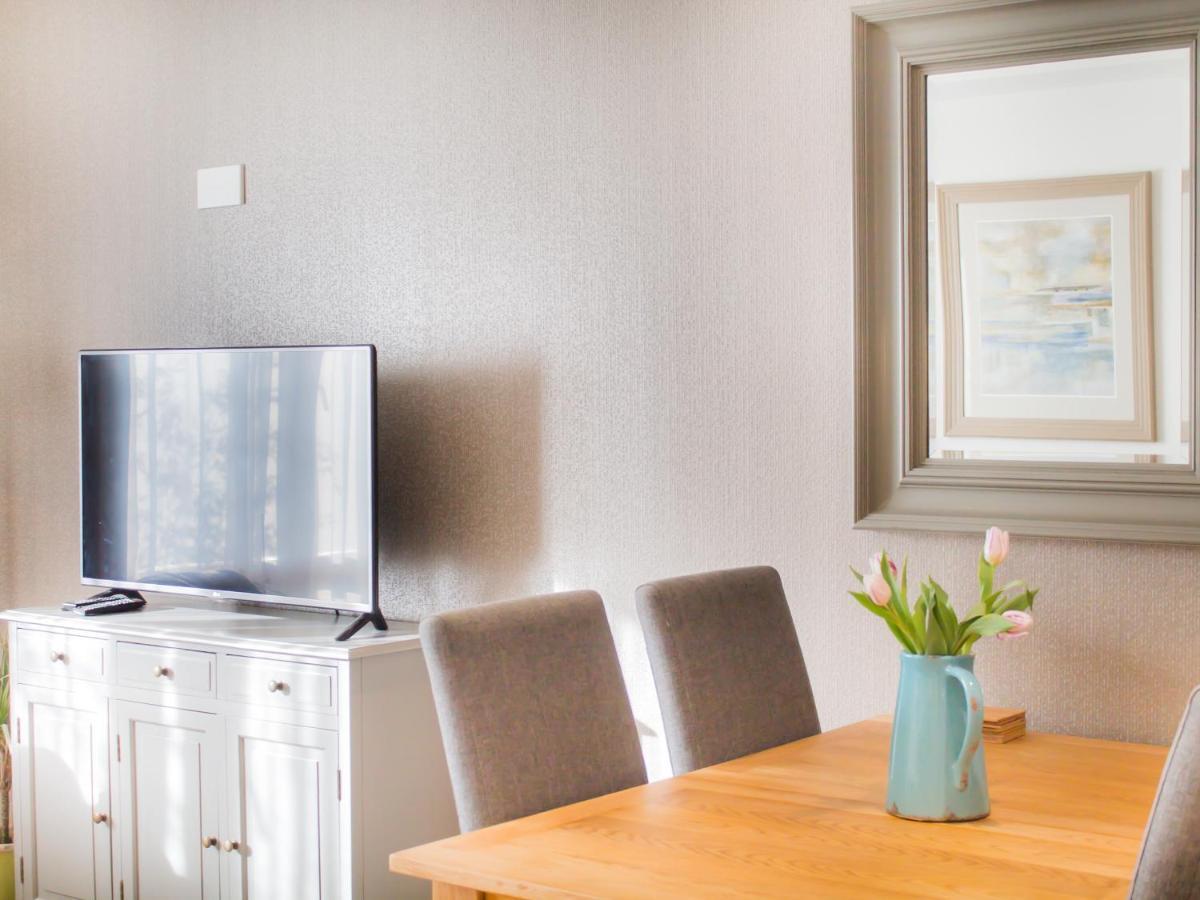 Henge House, Bluestone Apartment Bath Esterno foto